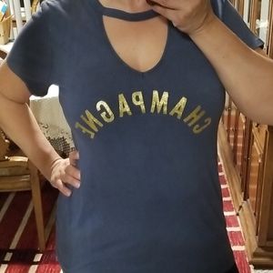 💟3/$10💟Express T-shirt